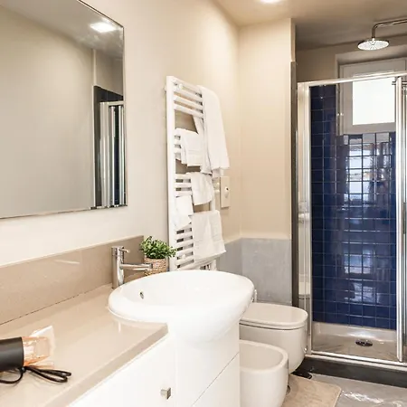 Lilium Luxury Apartamento *