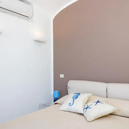 Lilium Luxury Капри